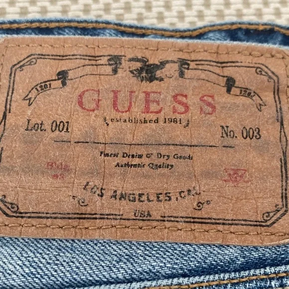 Guess Light Blue Straight Jeans - Picture 11 of 11